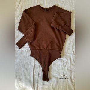 Jlux label sweater one bodysuit
